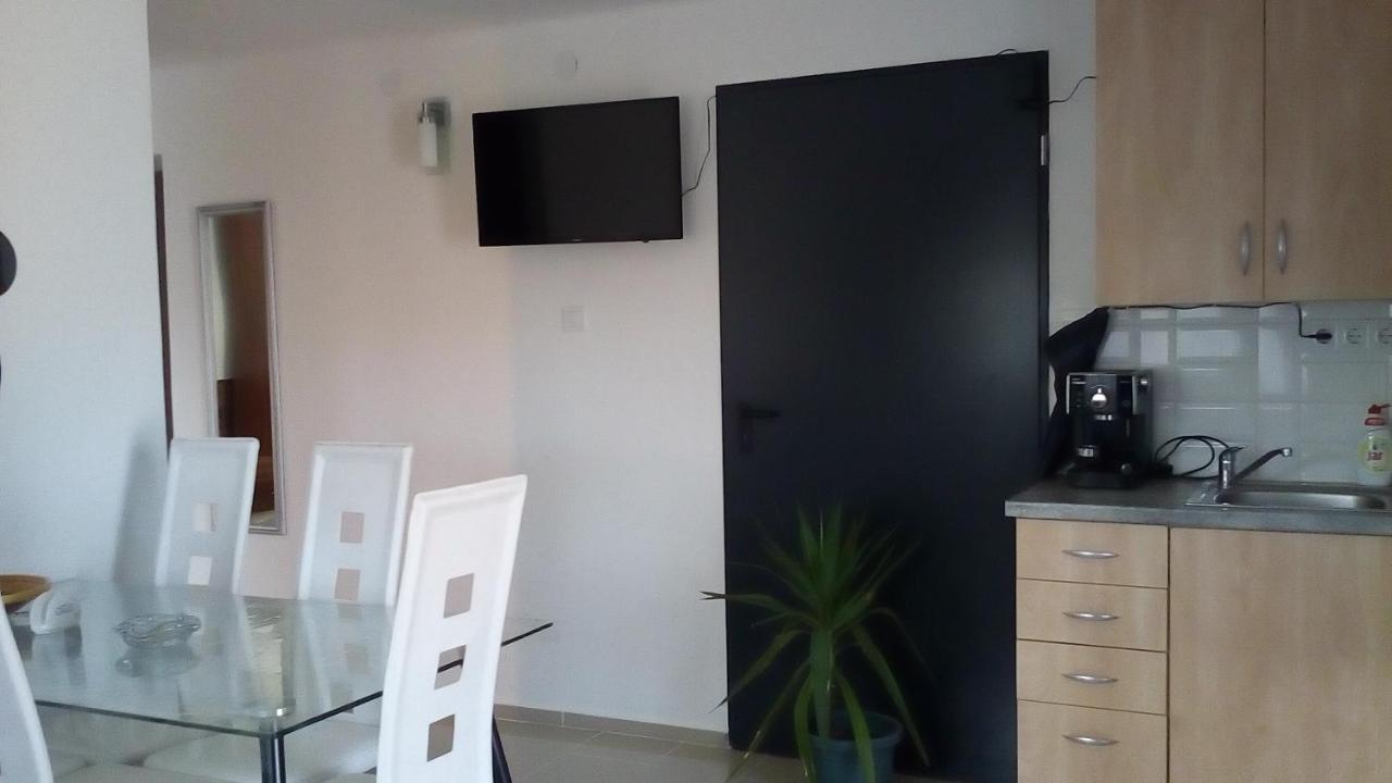 Kali Apartman Bakonybél Buitenkant foto