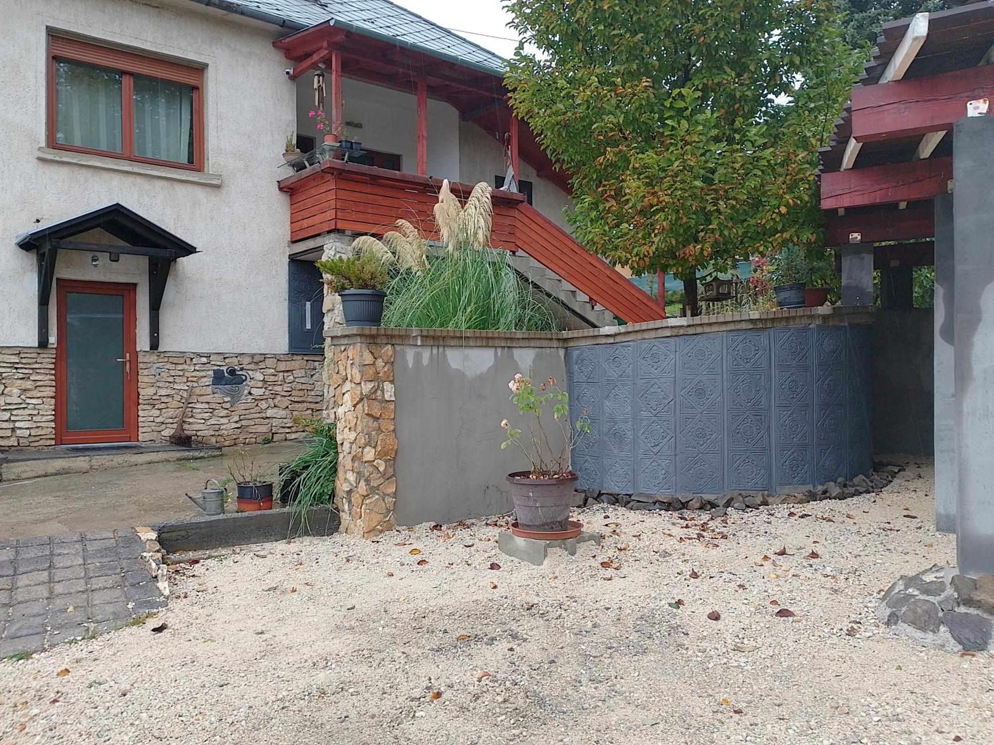 Kali Apartman Bakonybél Buitenkant foto